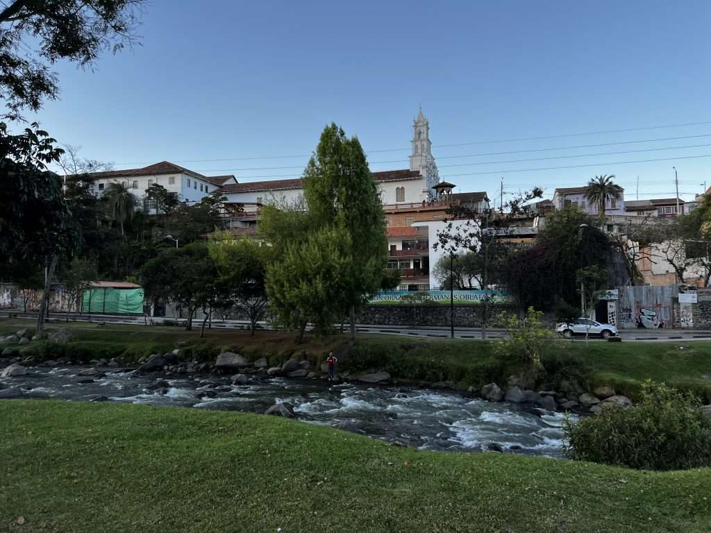 Llegada a Cuenca 14 días por Ecuador