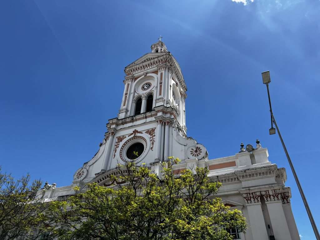Cuenca 14 días por Ecuador