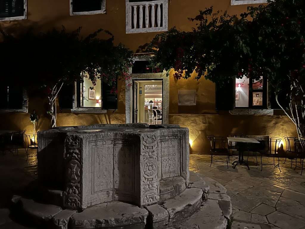 Venetian Well Qué ver en Corfú en 7 días