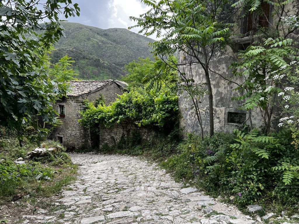 Old Perithia en Corfú