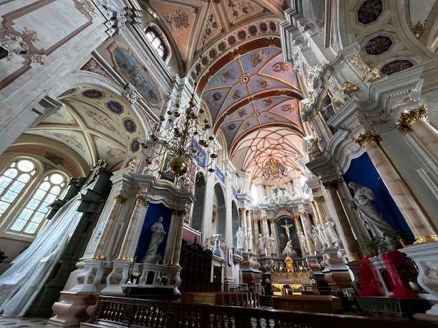 catedral de kaunas 10 dias en estonia letonia y lituania 