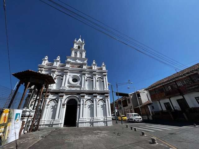 Iglesia de todos los santos Cuenca Ecuador