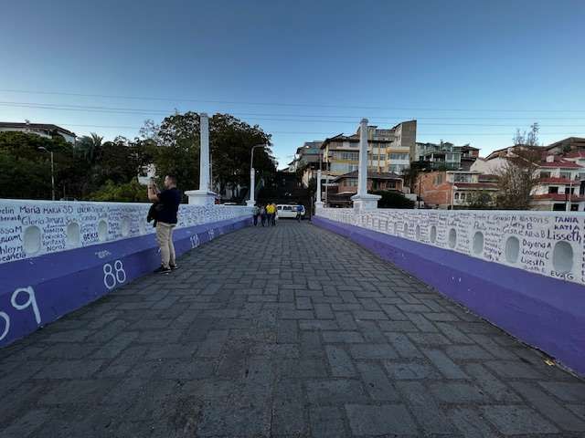 Puente Qué ver en Cuenca (Ecuador)
