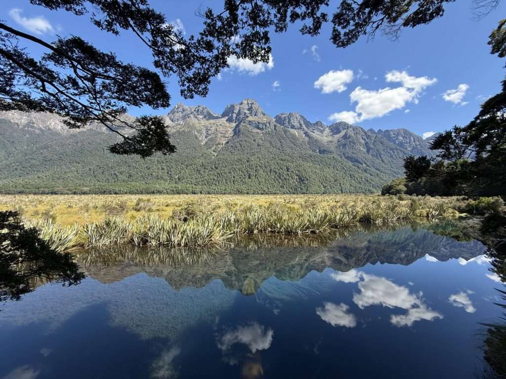 mirror lakes