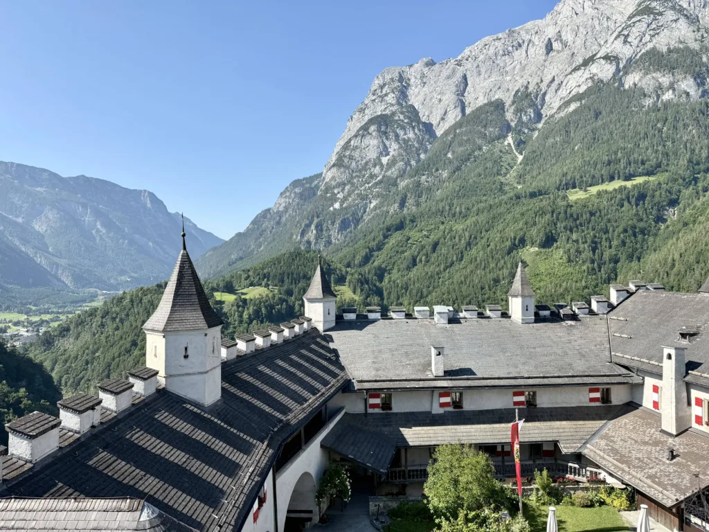 Castillo de Werfen Ruta de 10 días por Baviera y Austria