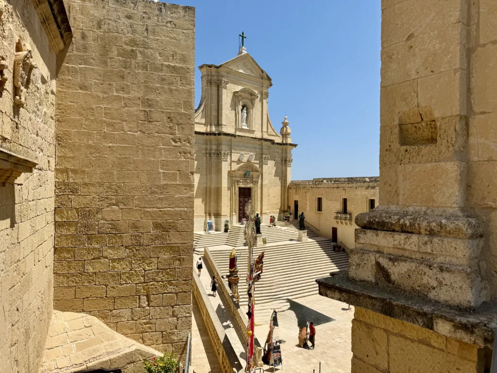 Victoria, capital de Gozo, vistas de la catedral