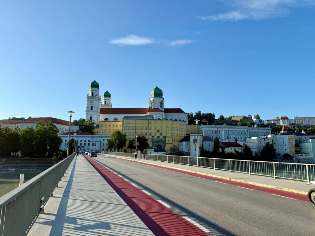 Camino hacia la Innstadt Passau