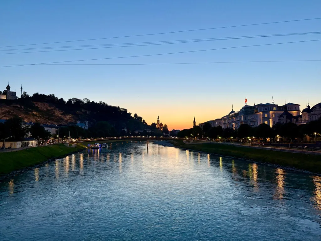 Paseo nocturno por Salzburgo