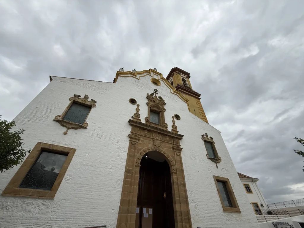 Iglesia de los remedios Qué ver en Estepona