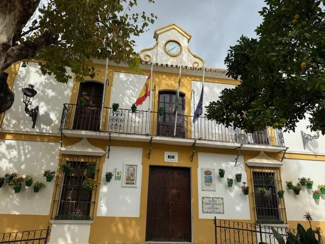Antiguo Ayuntamiento de Estempona
