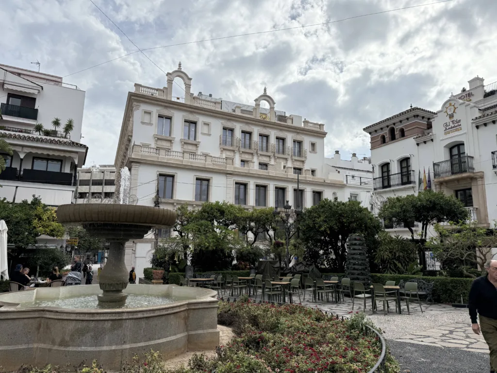 Plaza de las Flores de Estepona
