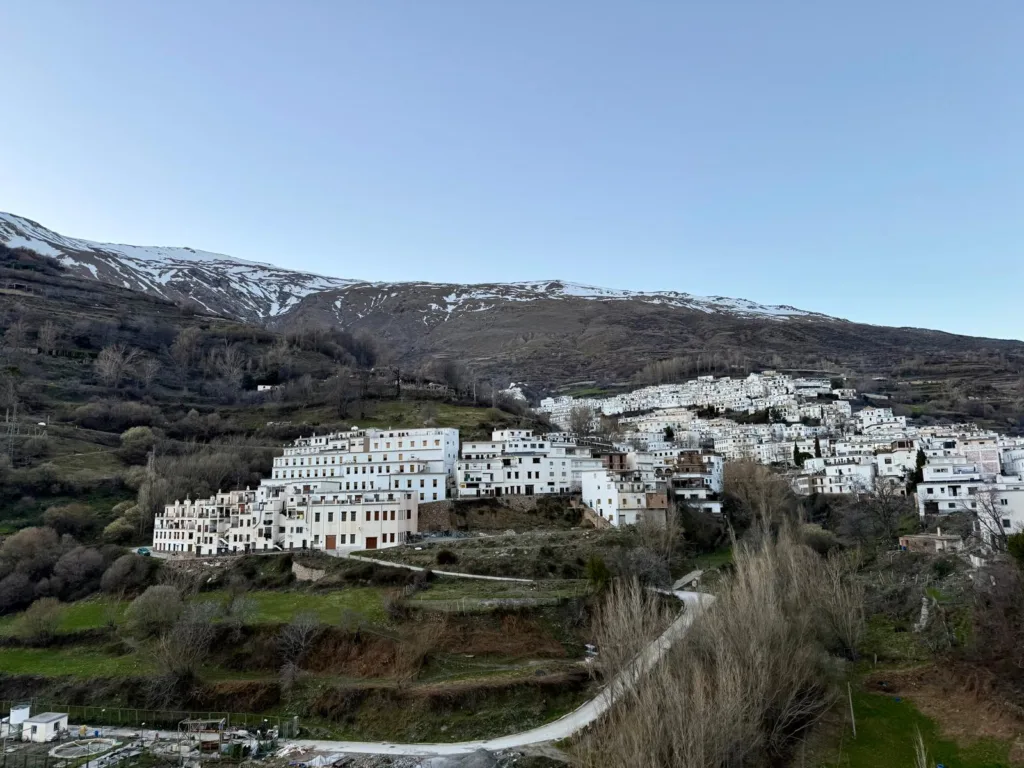 Mirador del jamón Qué ver en Trevélez con amigos